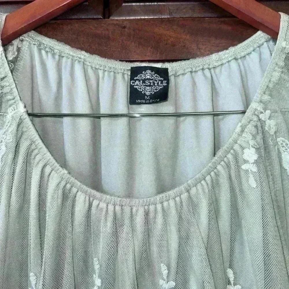 CalStyle Green Lace Women’s Dress / Size M! - Picture 3 of 9